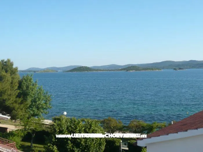 Apartments Bakmaz - Biograd