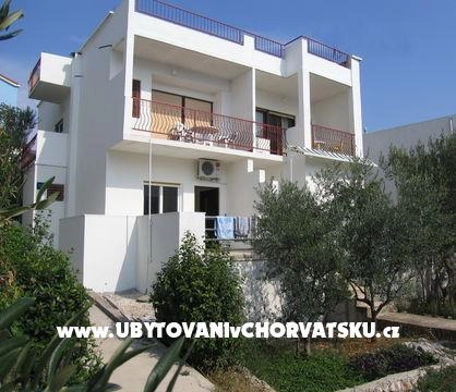 Apartments Nikolić - Rogoznica